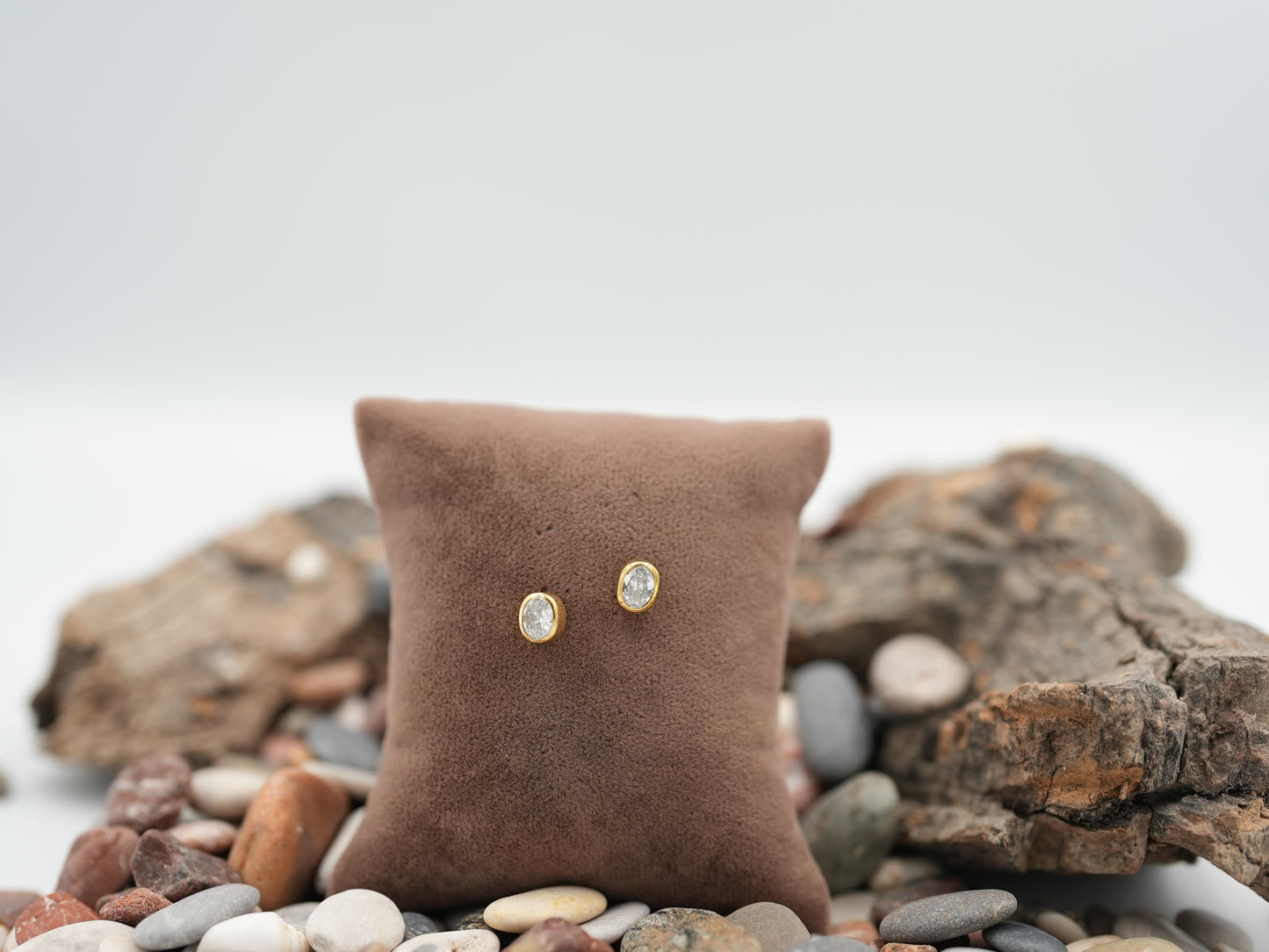 Gold Zircon Stone Minimal Earrings