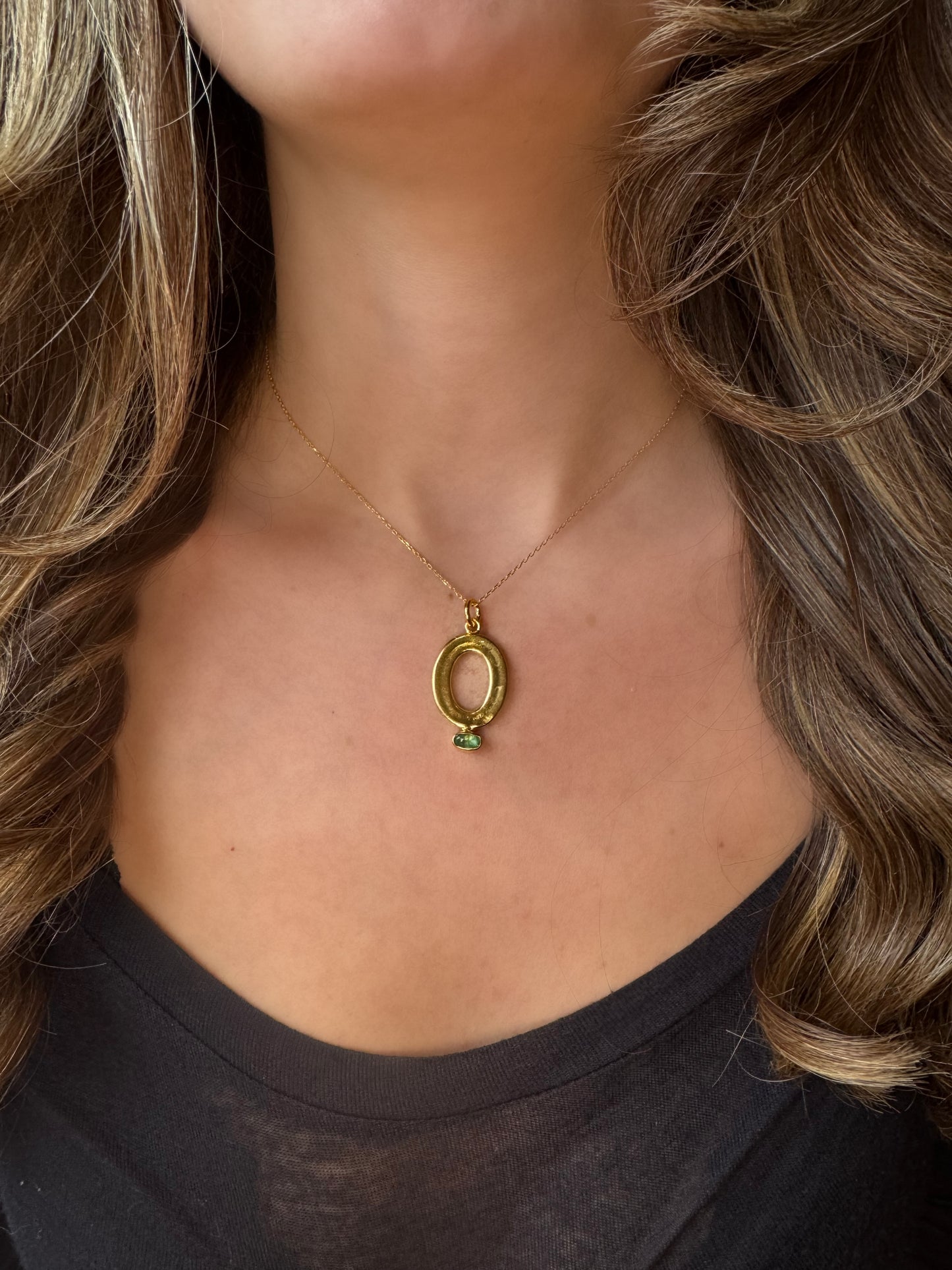 Zümrüt Taşlı Mikron Altın Kaplama Gümüş Kolye-Etnikmodern