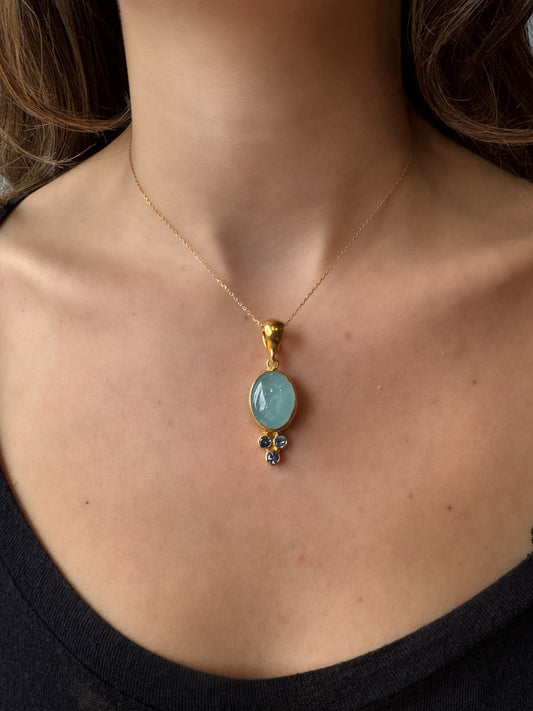 Akuamarin ve Topaz Taşlı Altın Otantik Kolye