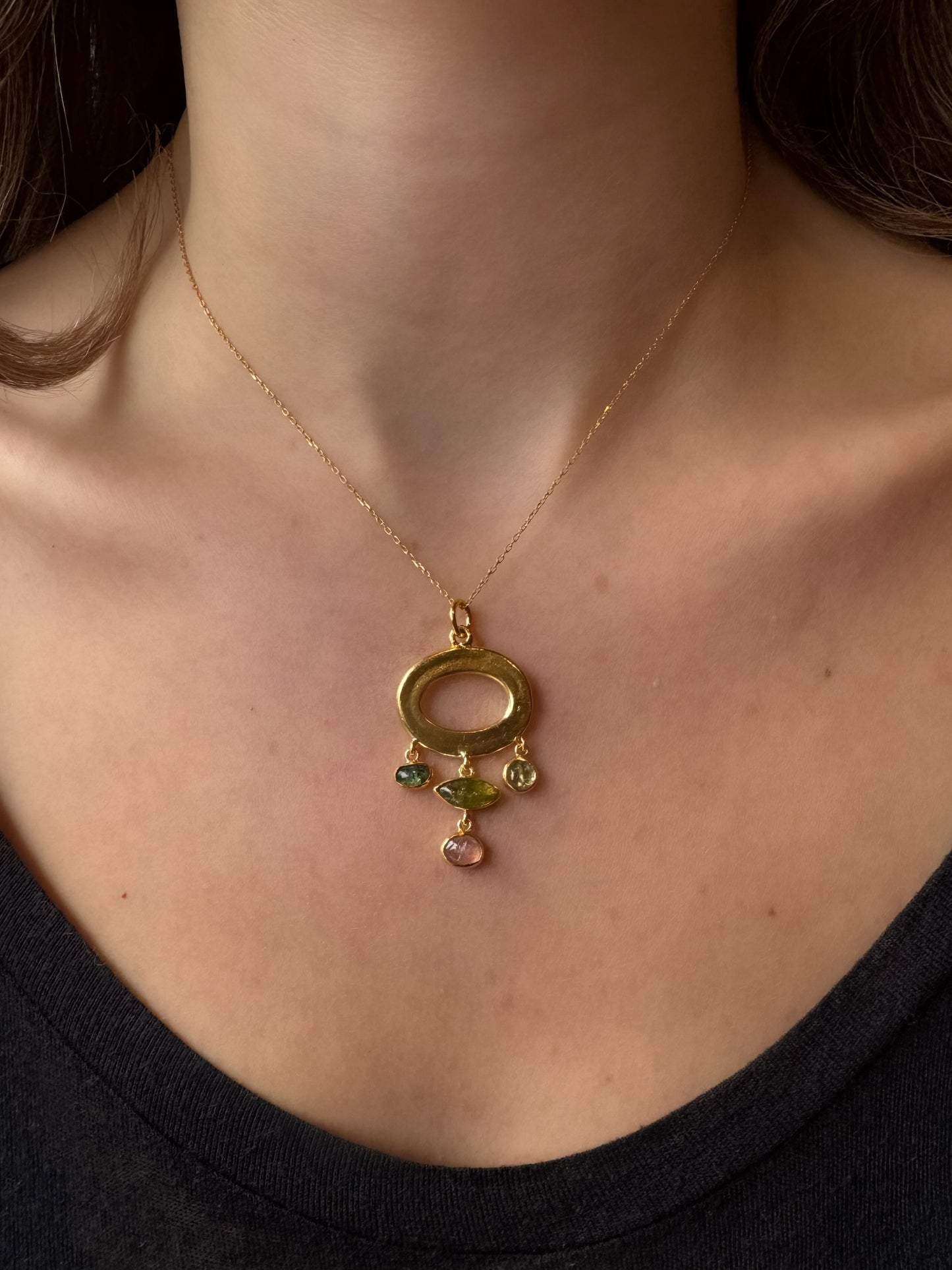 Turmalin Taşlı Altın Otantik Kolye