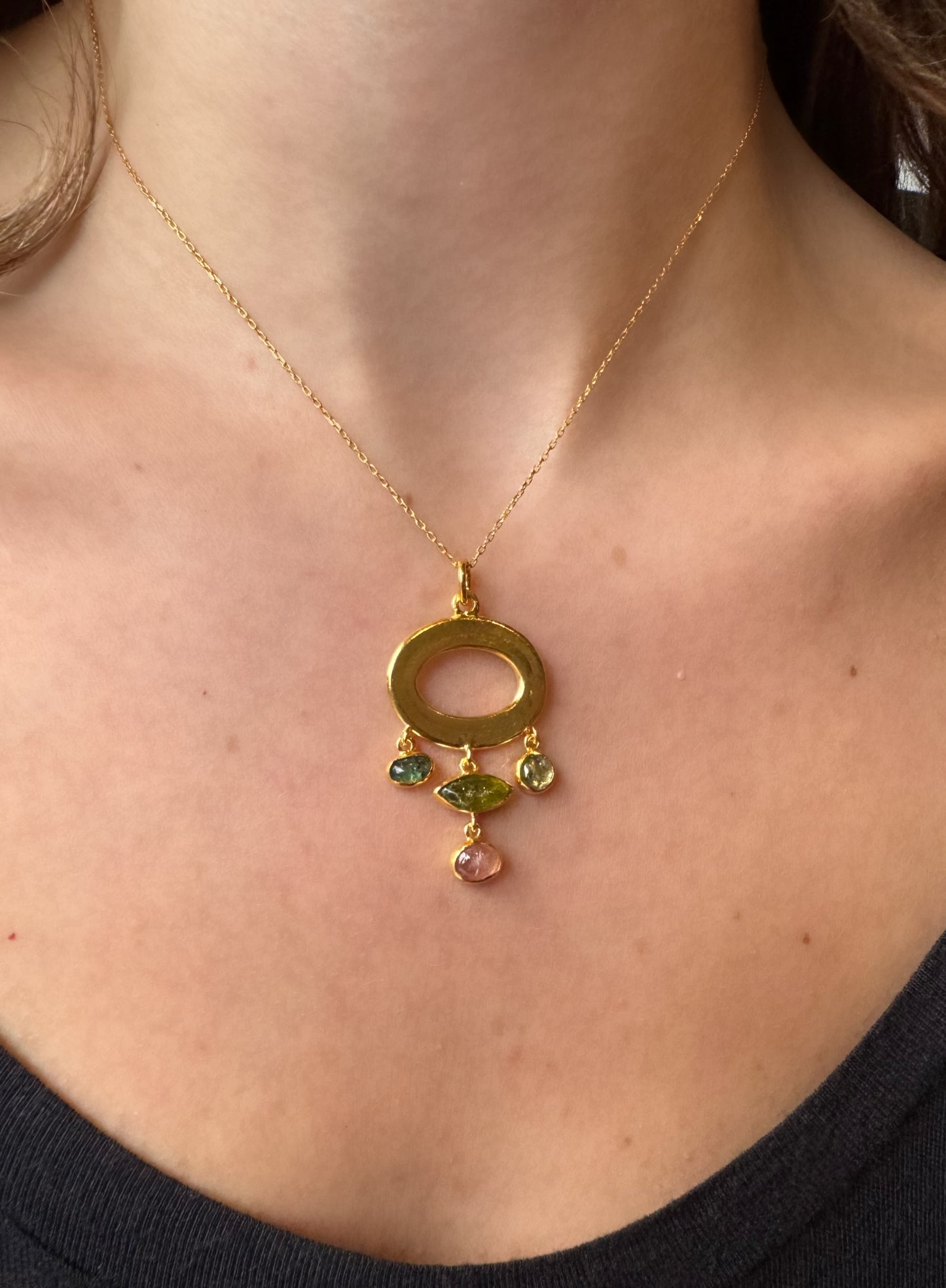 Turmalin Taşlı Altın Otantik Kolye