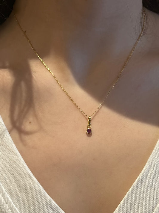 Yakut Altın Minimalist Kolye