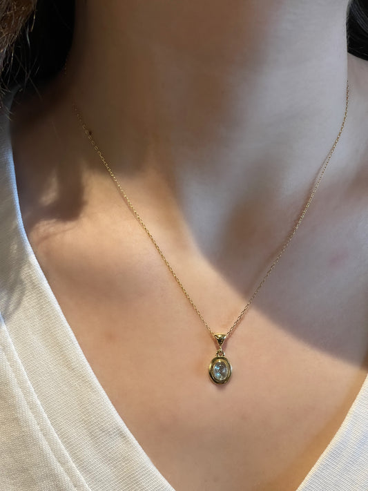 Swiss Topaz Taşlı Mikron Altın Kaplama Gümüş Minimal Kolye