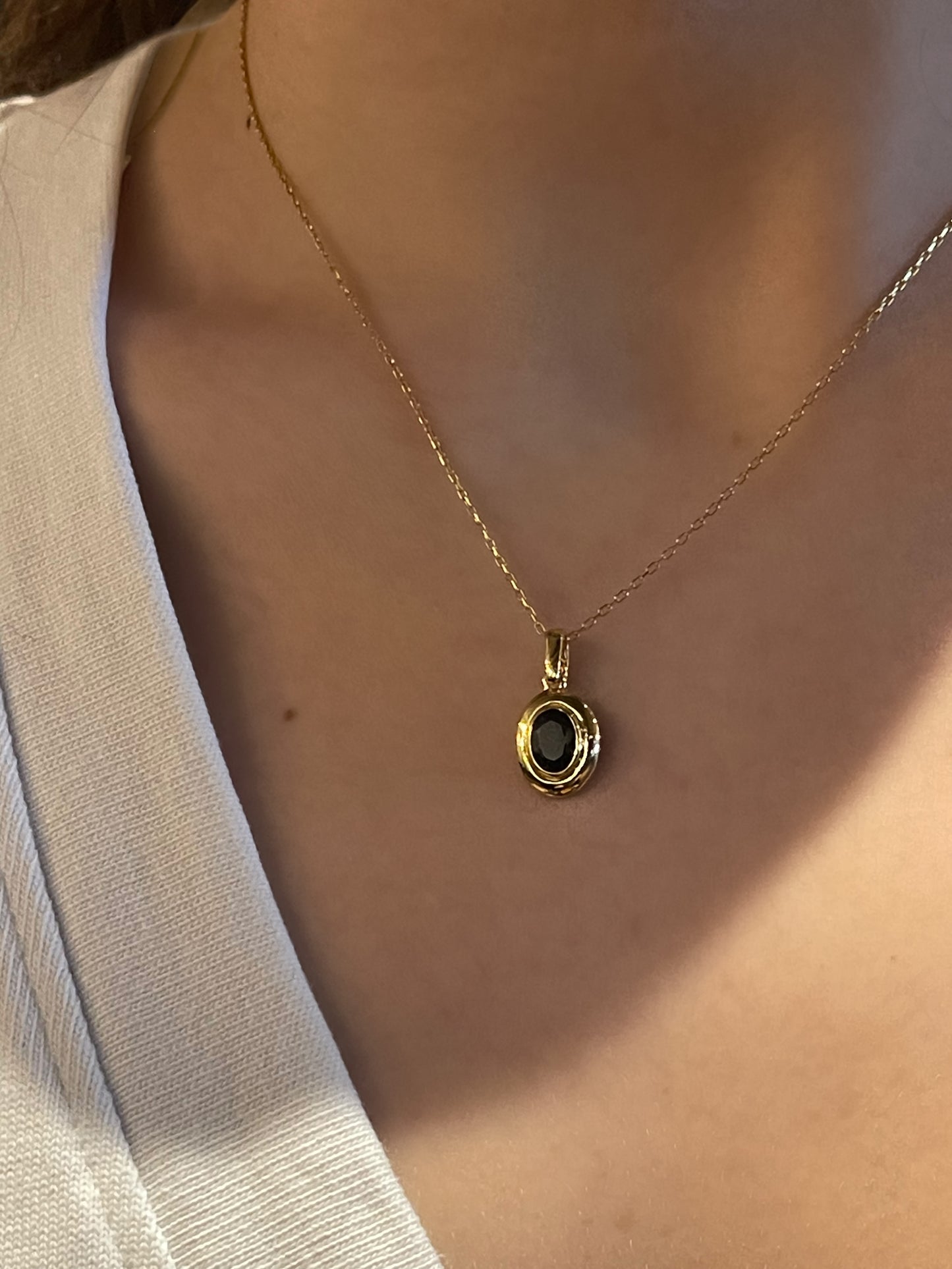 Yakut Oval Taşlı Altın Kaplama Gümüş Minimal Kolye