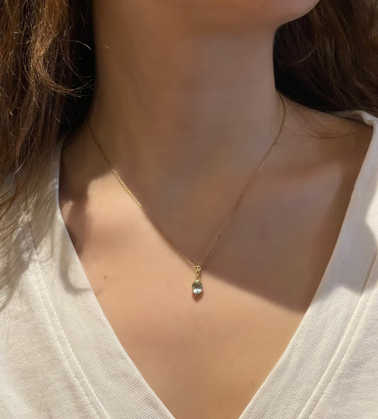 Akuamarin Taşlı Mikron Altın Kaplama Gümüş Minimal Kolye